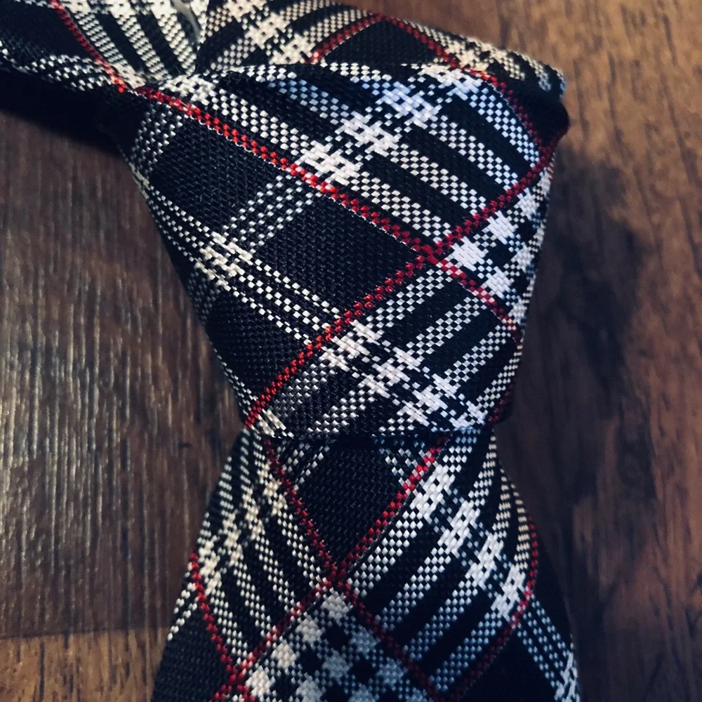 Turnbull & Asser Black, White & Red Paid Tie (imperfect)